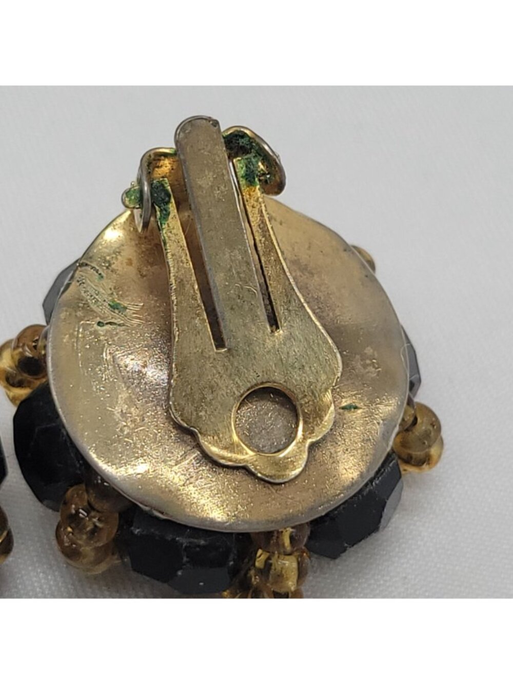 Vintage Black & Amber Beaded Clip-On Earrings Gold-Tone Backing Retro Jewelry - Picture 4 of 9